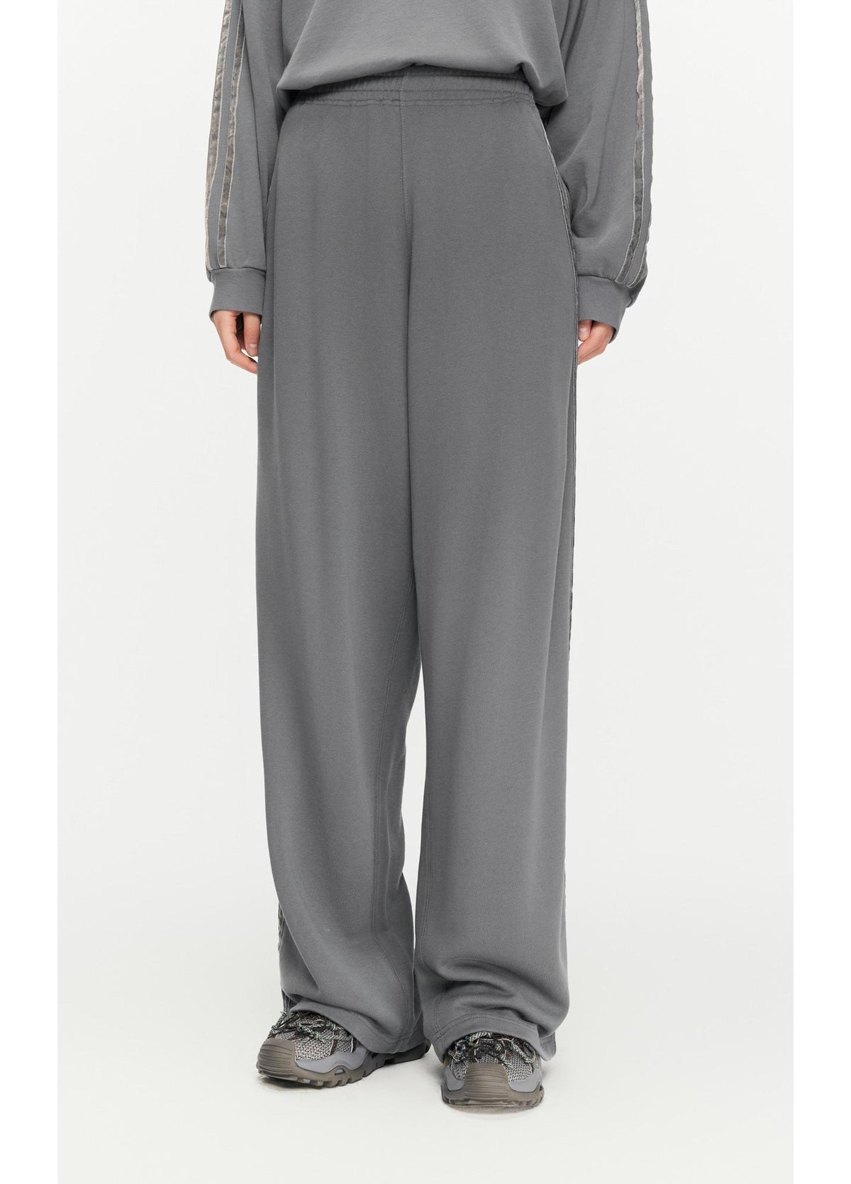 JNBY Loose Fitting Overlength Pants
