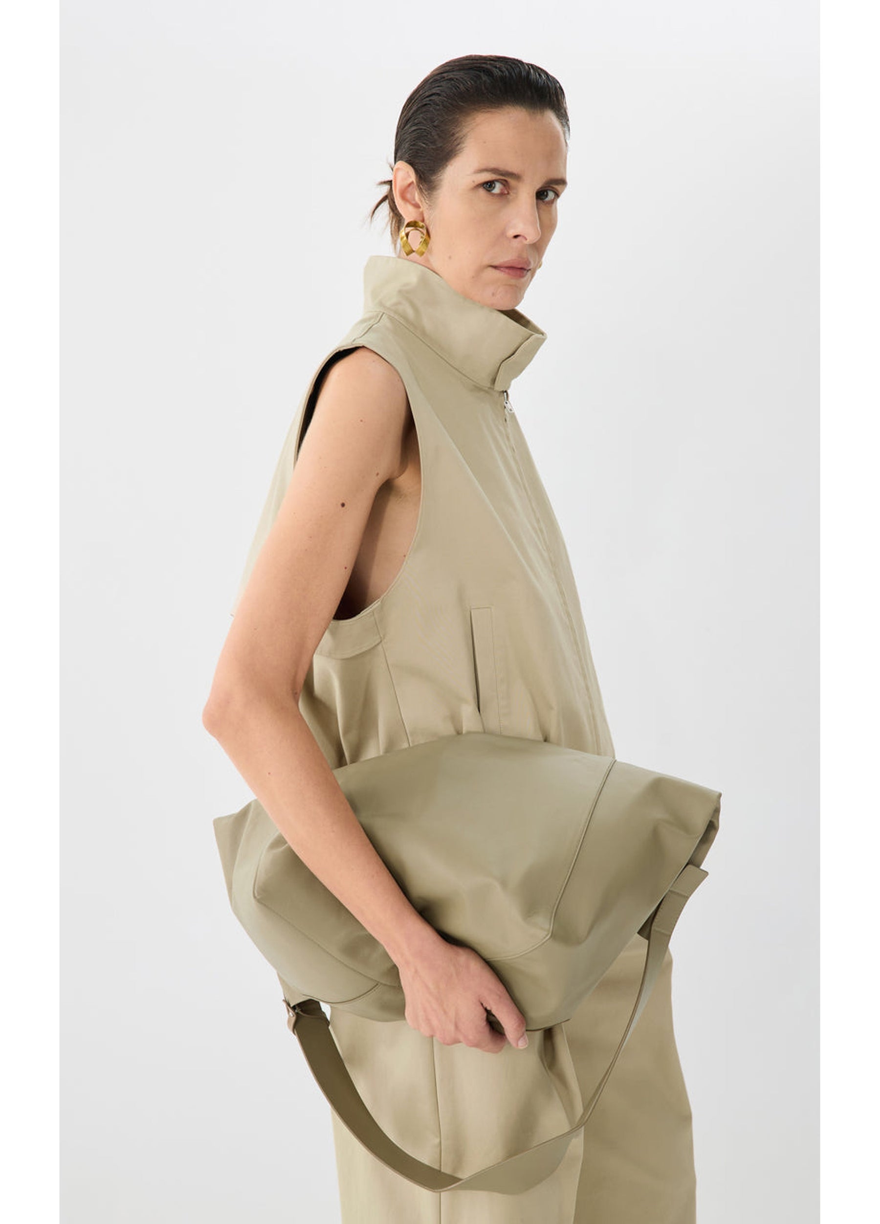 JNBY loose sleeveless standing neck vest