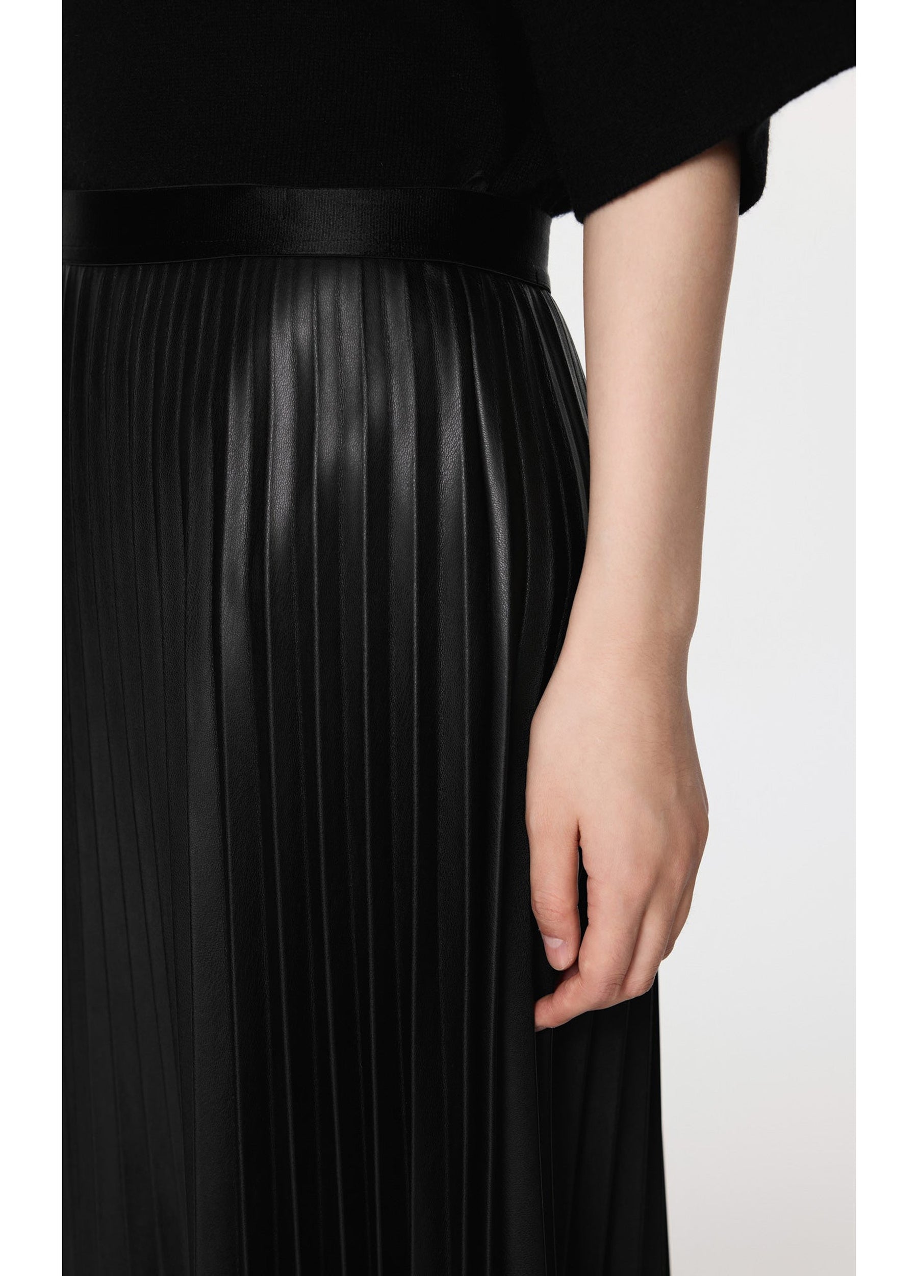 JNBY Elegant pleated skirt